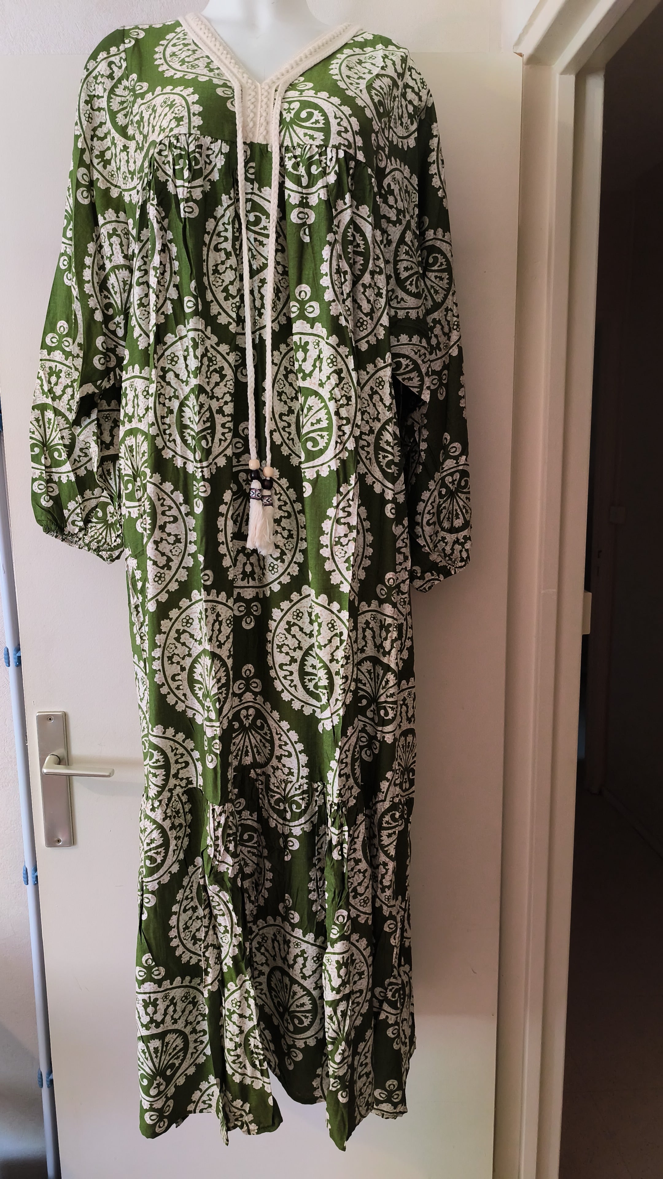 Longue robe large